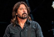 Foo Fighters' Dave Grohl on 'Storyteller' book tour