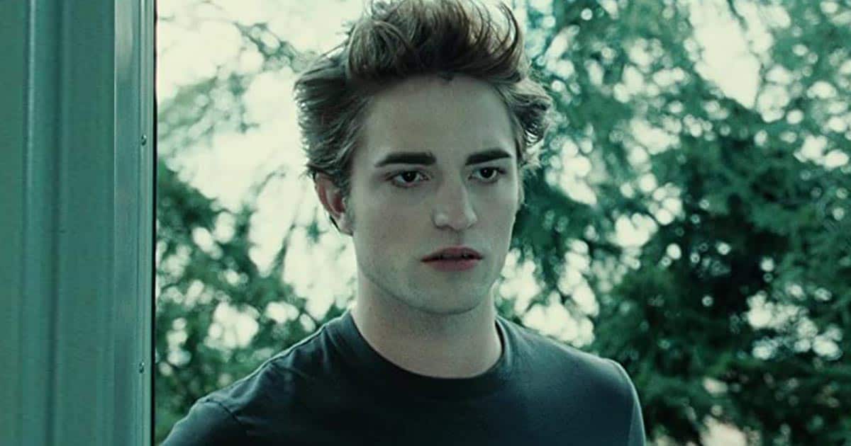Robert Pattinson Once Opened Up About A Physiotherapist Being Called In To Massage His Butt Cheek On Day One Of Shooting Twilight