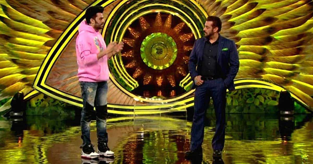 Bigg Boss 15: Salman Khan Is Not Afraid Of His Father, Salim Khan, But Respects Him