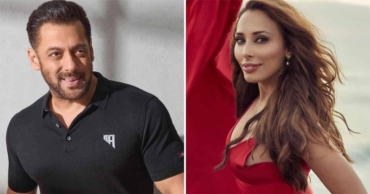 Salman Khan Asks Iulia Vantur To Pose With Him For The Camera, But She Walks Away