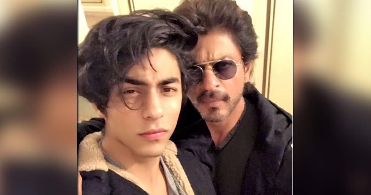 Here's What Shah Rukh Khan Has Planned Out For Son Aryan Khan Before He Returns For Shooting