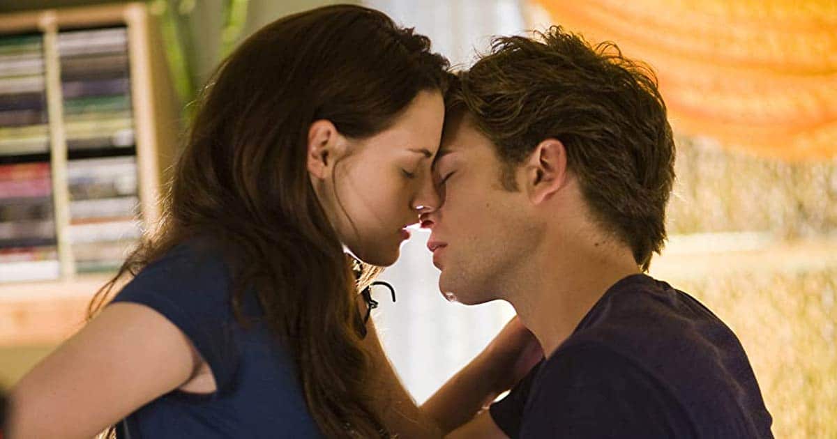 Kristen Stewart Talks About Making Out With Robert Pattinson During Twilight Auditions