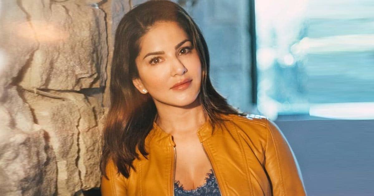 Remember, When Sunny Leone Slammed The Onlookers At Her 2016 Interview?