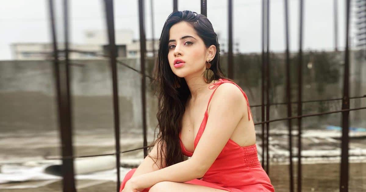 Urfi Javed Trolled For Showing Her Bra In Latest Red Outfit!