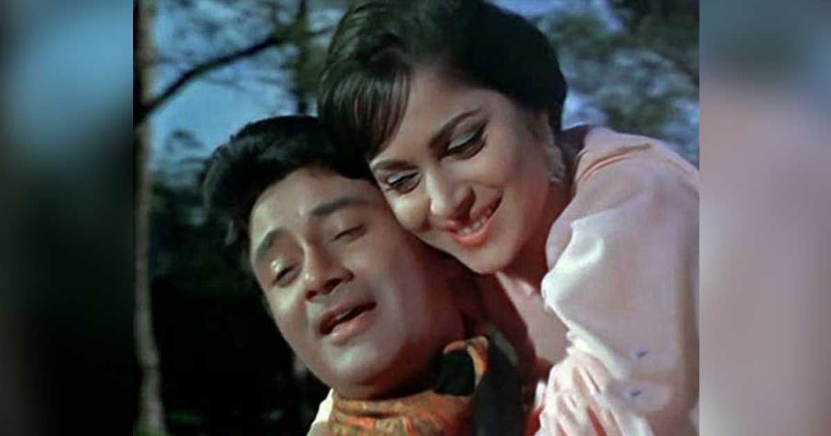 Waheeda Rehman Reveals She Was Taunted By Her Male Co-Stars About Intimacy With Dev Anand: "You Don't Object To Him..."