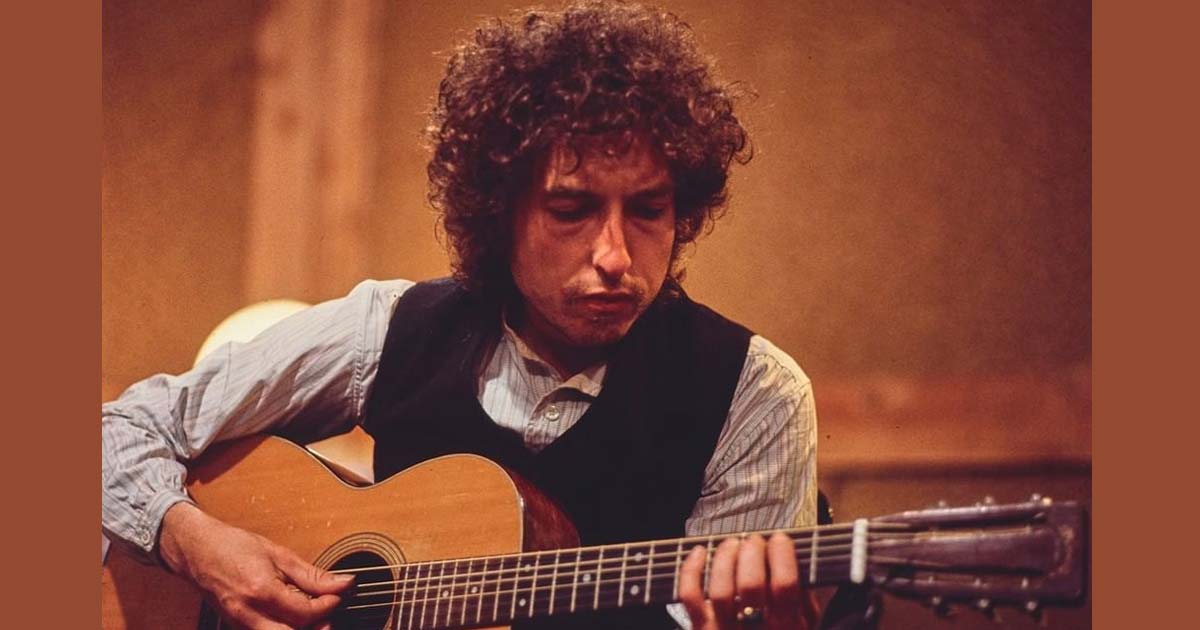 Bob Dylan sells recorded-music catalog