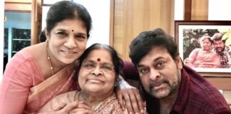 Chiranjeevi's tweet seeking blessings from mother wins hearts on the internet