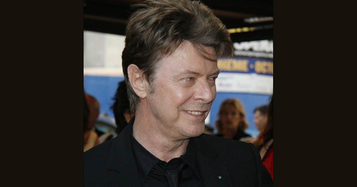 David Bowie's Publishing Rights To His All Of His Songs Sold For More Than $250 Million 