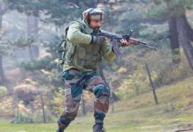 Farhan Akhtar recalls shooting of 'Lakshya' in Ladakh on 'Mission Frontline'