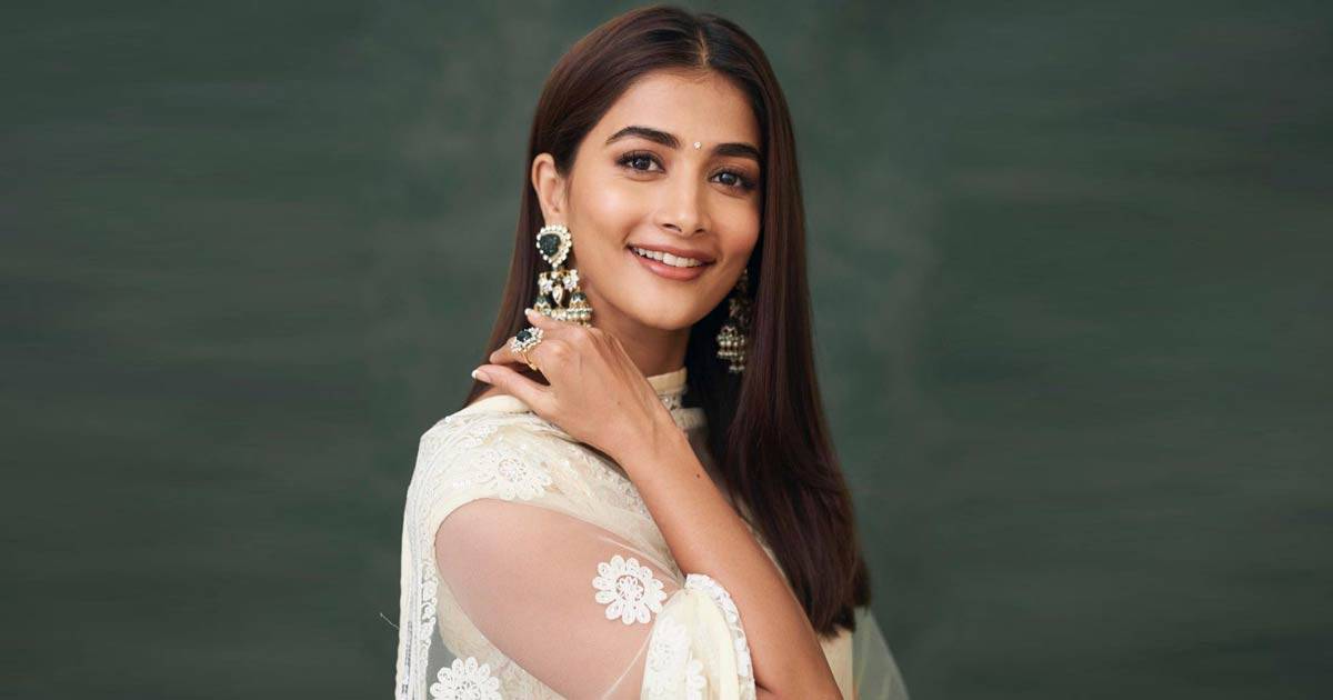 Pooja Hegde Reveals That She Is Set To Have Five Releases In 2022!