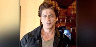 Shah Rukh Khan Once Shared A Picture Of His Lovebite On Twitter In His Trademark Wit