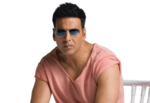 When Akshay Kumar Got Injured After A Fan Cut His Hand With A Blade - Check Out!