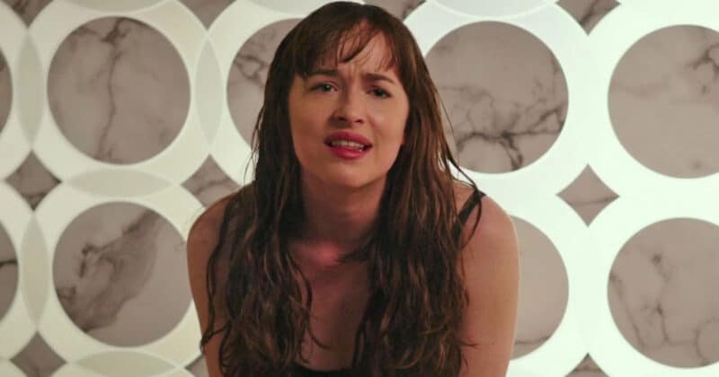 When Dakota Johnsons Strapless Thongs Were Glued To Her To Avoid Stripping For Fifty Shades 