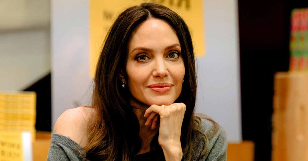 Angelina Jolie Gets Emotional As She Drops Daughter Zahara At Spelman College