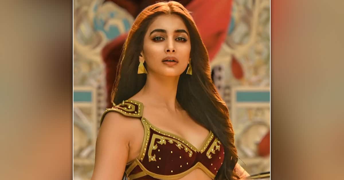 POOJA HEGDE SETS THE INTERNET ON FIRE WITH BEAST'S FIRST SONG