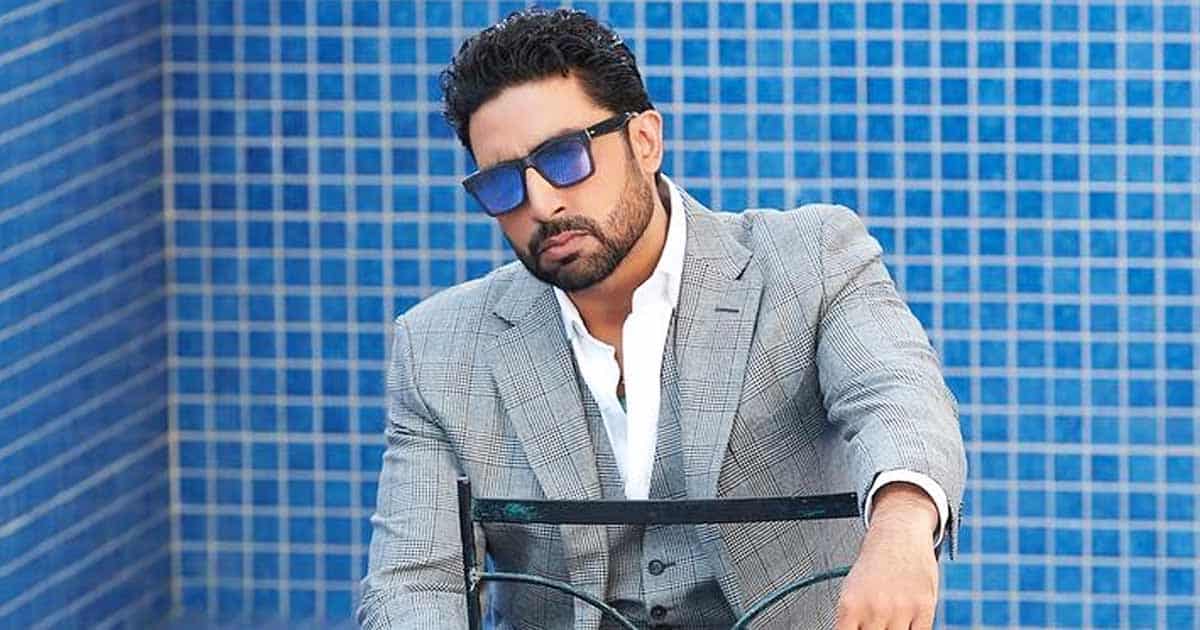 Abhishek Bachchan Gets Trolled For His Rude Behaviour With Paparazzi