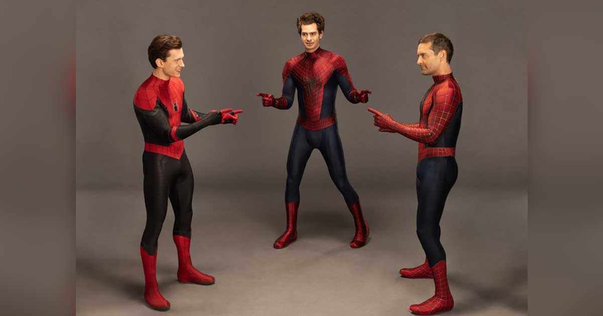 Andrew Garfield Compared Bulges With Tom Holland & Tobey Maguire While Recreating Pointing Spider-Man Meme