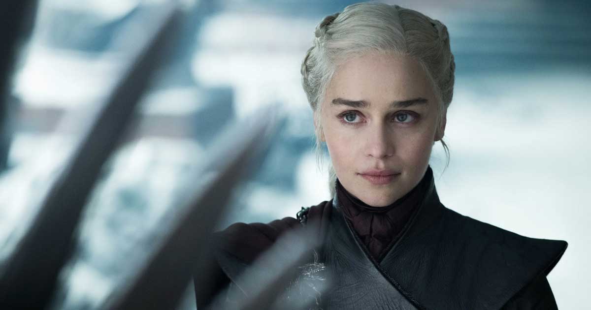 Did You Know? Emilia Clarke’s Game Of Thrones Had Her Doing The Robot & Funky Chicken Dance In Front Of Showrunner David Benioff