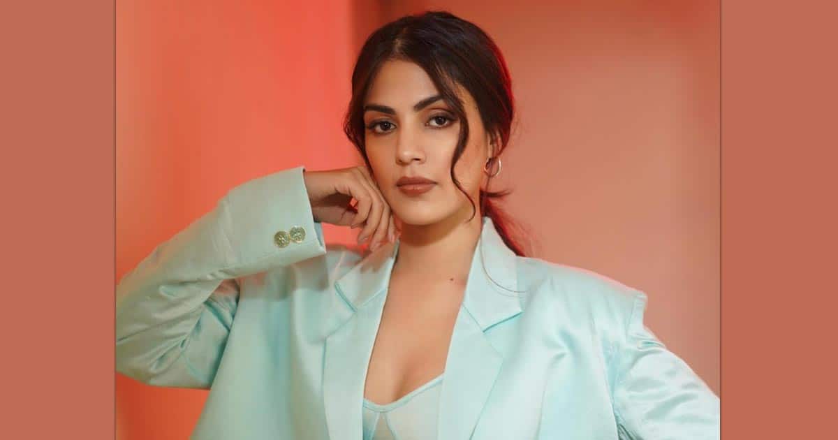 Rhea Chakraborty pens down a message on equality on the occasion of Women's Day