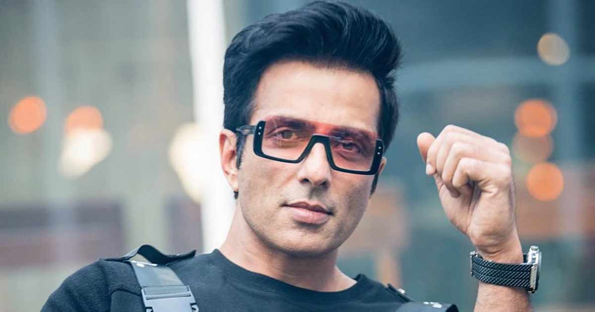 In Order To Save Indian Students Stuck In Ukraine, Sonu Sood Has Come Forward Again