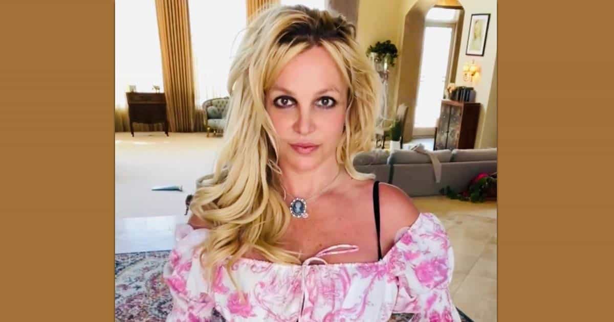 Britney Spears Sheds Some Light Into Her Pregnancy, Says It Includes "The Best S*x Ever!!!"