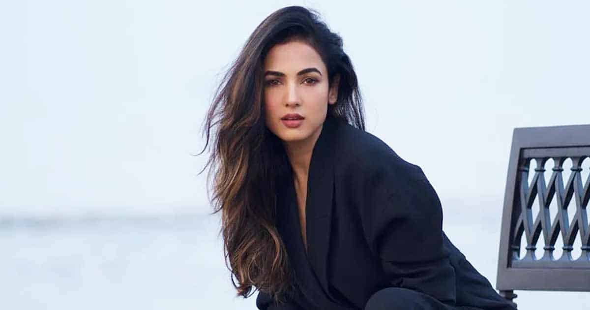 It’s official! Sonal Chauhan joins the cast of Prabhas and Saif Ali Khan starrer, Adipurush!