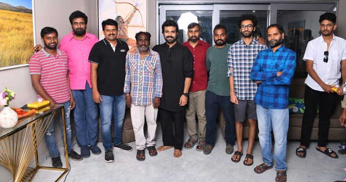 Ram Charan Gifts Gold Coins To 35 Technicians From RRR Unit