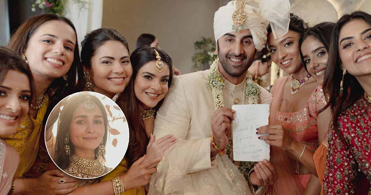 Ranbir Kapoor Promises Alia Bhatt’s Girlfriends To Pay 1 Lakh For Joota Chupai, Netizens Are Amused