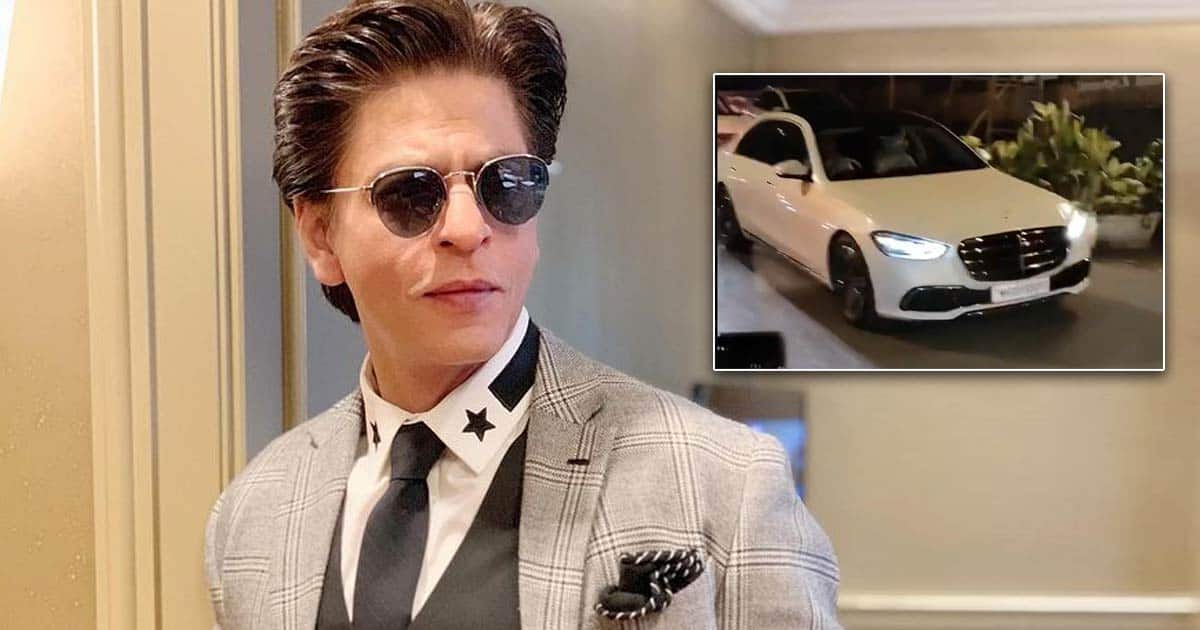 Shah Rukh Khan Gets Trolled For Using Black Curtains In His Car, Netizens React