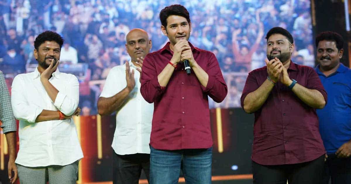 Mahesh Babu writes a touching letter to his fans as gratitude for 'SVP' success