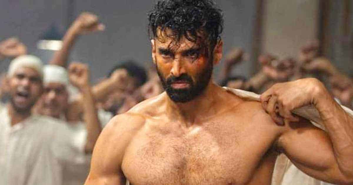 Aditya Roy Kapur's Transformation From 'Captain America' To 'Hulk' Screams  'Hotness Assemble!' - 6 Times He Made Us Want To Be With Him In Some  Parallel Universe!