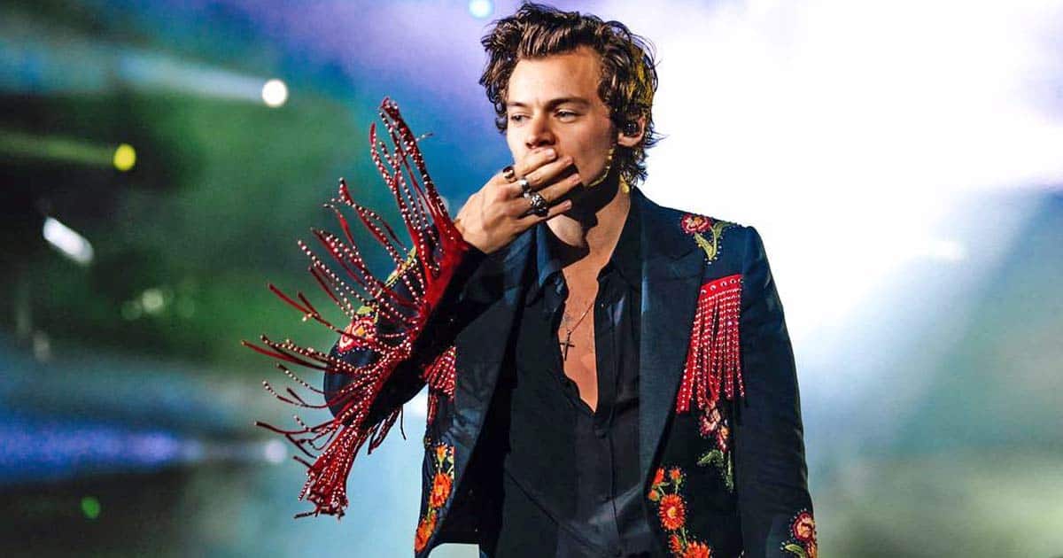 Harry Styles Leaves A Fan In Tears After Accepting To Be Her Prom Date, Rest Stylers We Are Weeping Too!