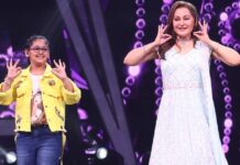 Jaya Prada teaches dance steps from song 'Mujhe Naulakha Mangade' to contestant Samaira