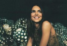 Kendall Jenner Raises The Temperature As She Sunbathes Completely Naked