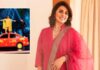 Neetu Kapoor grooves on 'O haseena zulfon waali' as she stands on roof of car