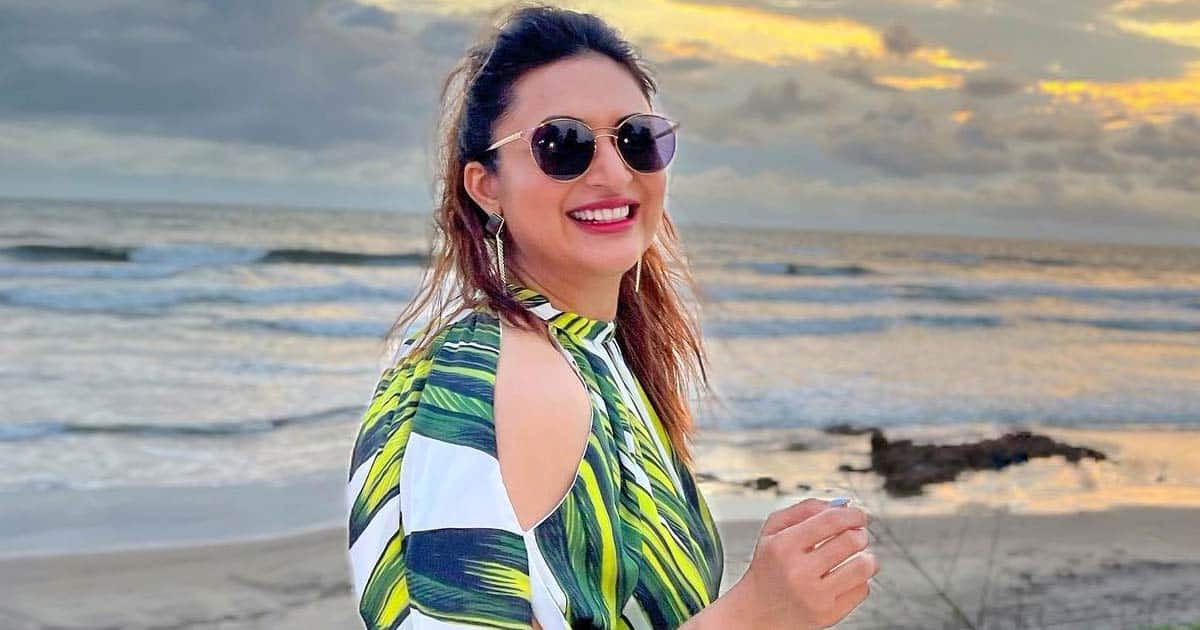 Divyanka Tripathi Blocks Trolls That Questioned Her Weight & Asked If She Was Pregnant - Deets Inside