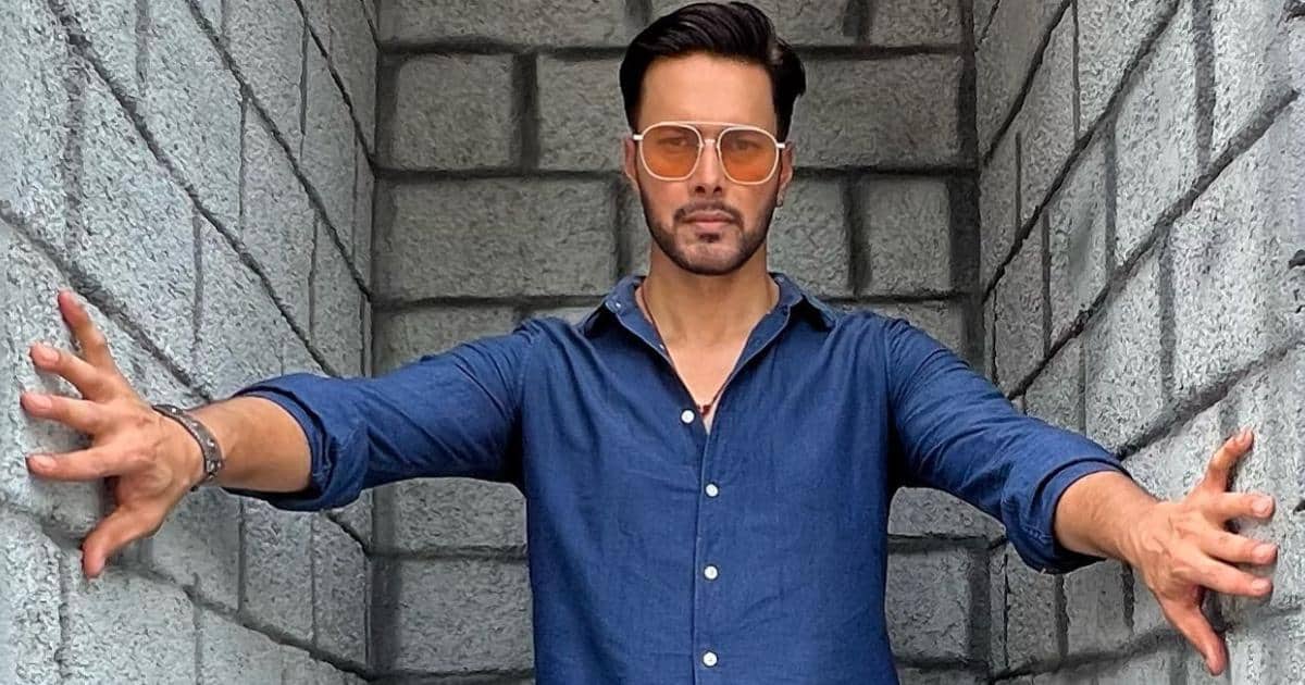 Rajniesh Duggall Set To Return To Small Screen After Two Years In 'Sanjog'