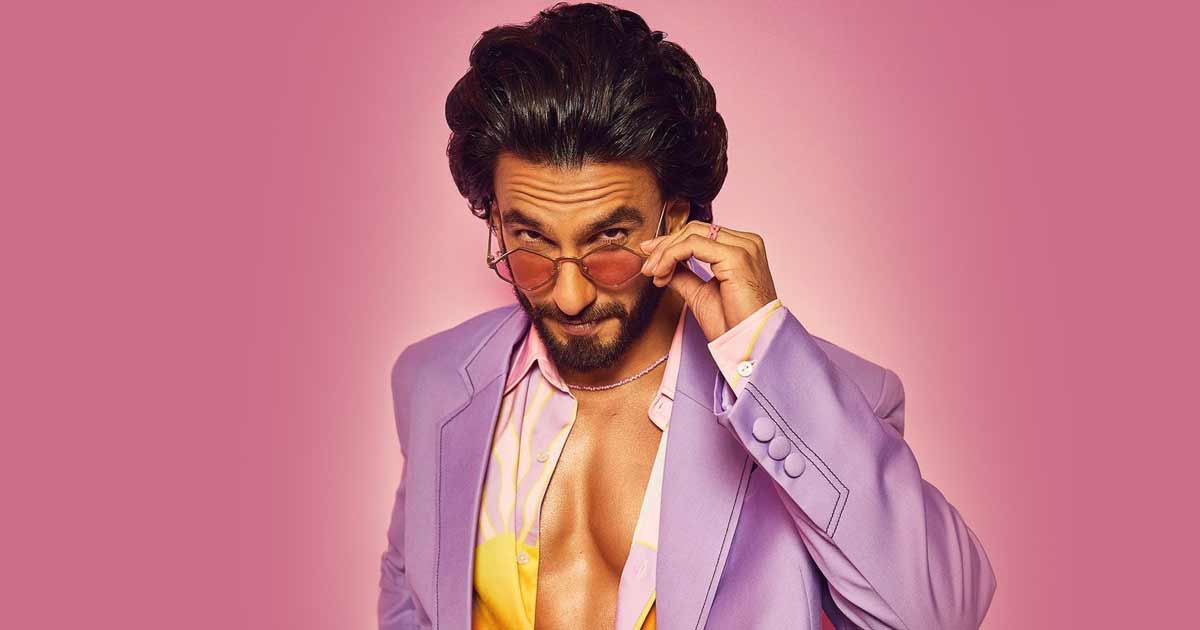 Ranveer Singh Goes Top To Bottom N*de For A Magazine Shoot & We Swear, It's Better Than All Of His Fashion Avatars Combined