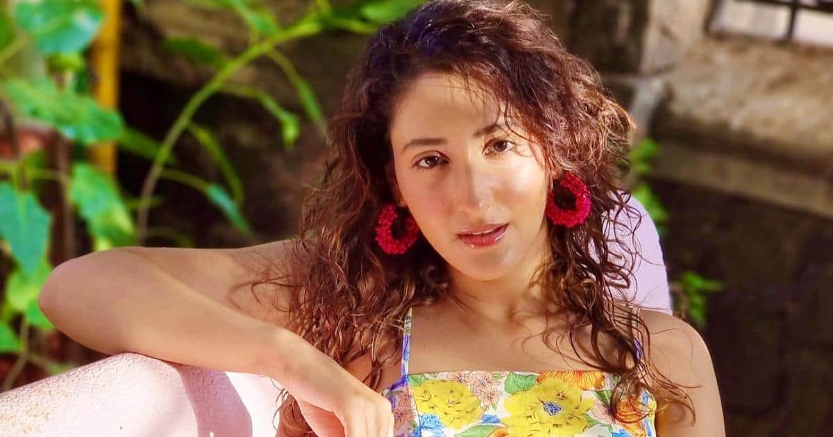 Shivya Pathania plays over 20 divine characters in show