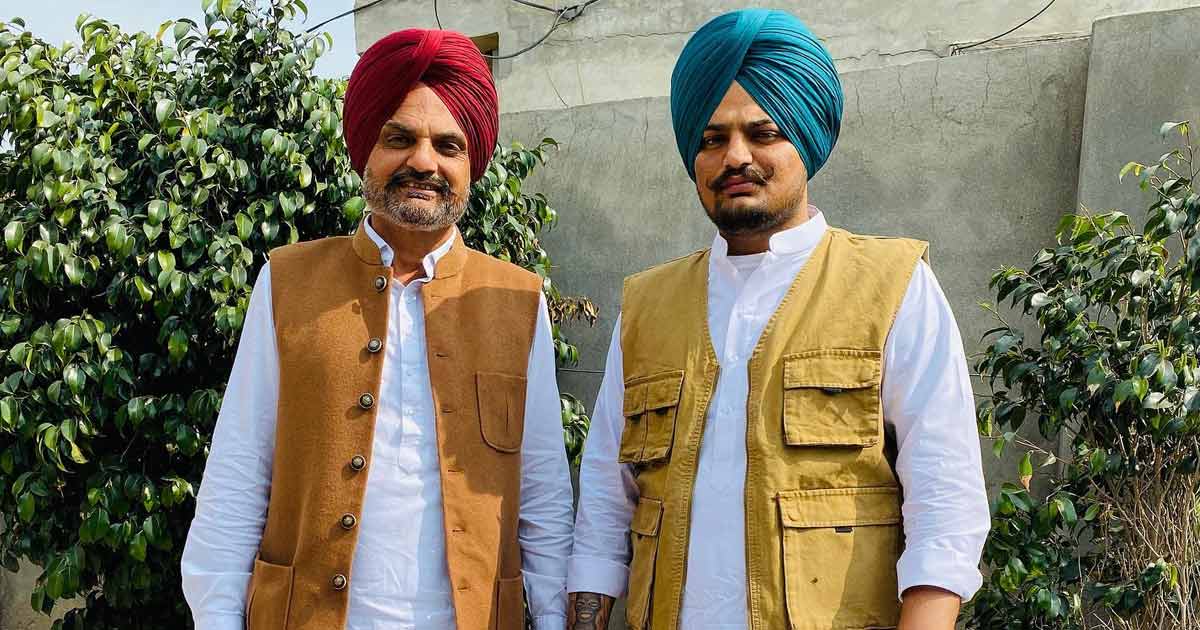 Sidhu Moose Wala's Father Gets A Death Threat By Someone Calling From Pakistan Number – Deets Inside
