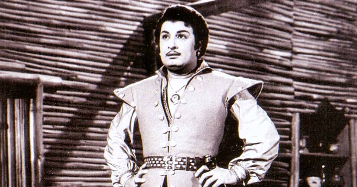 MGR Once Had To Aboard A Moving Train After Buying A Cold Drink For His Wife 