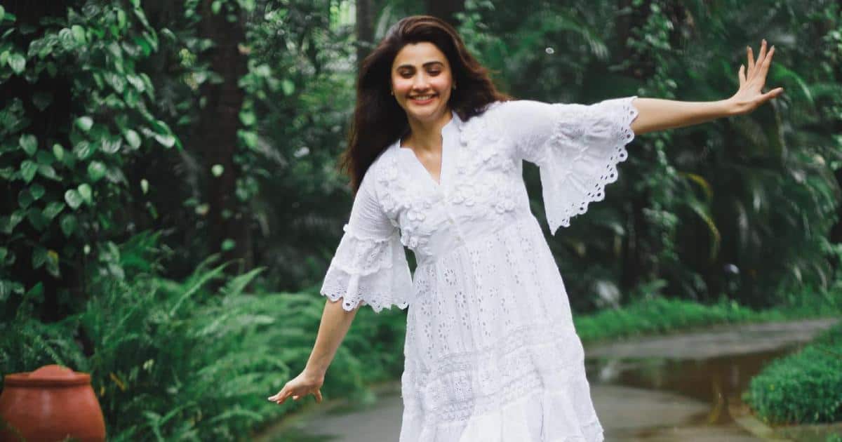 Daisy Shah Opens Up On Doing Marathi Song 'Raghu Pinjryat Ala' 