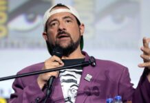 Kevin Smith says 'it's an incredibly bad look to cancel the Latina Batgirl movie'