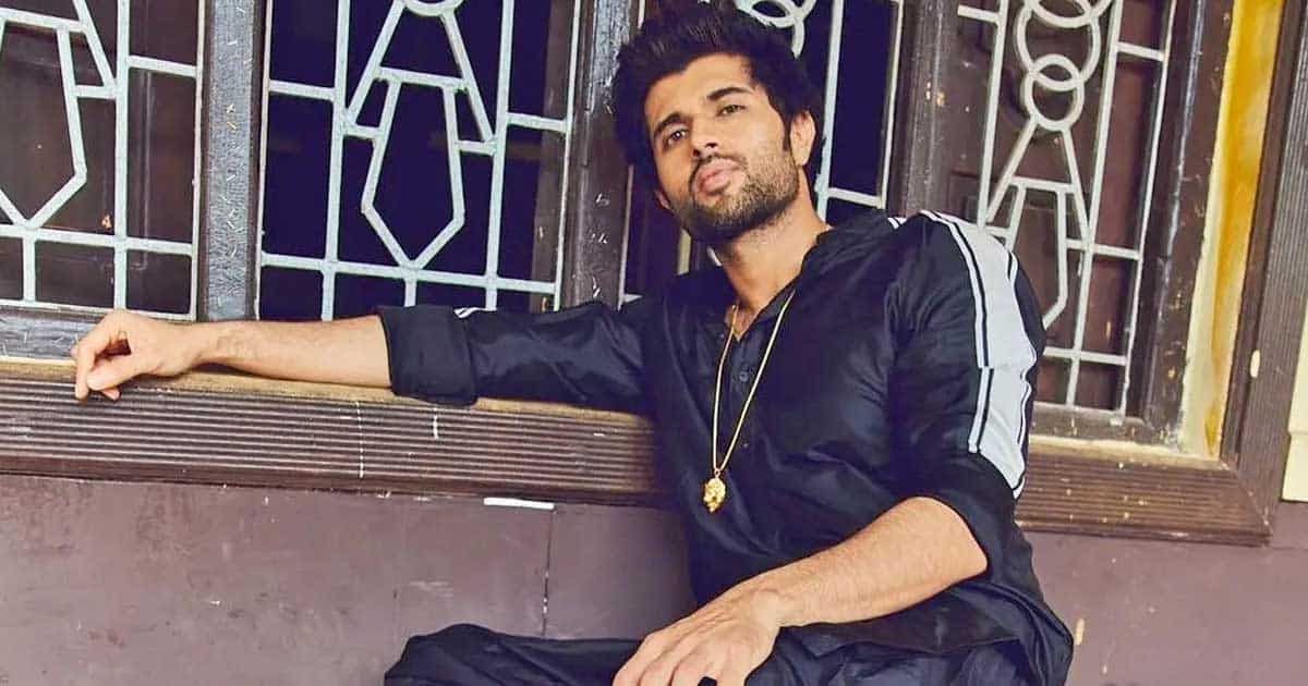 'Liger' Vijay Deverakonda Confesses Being Extremely Scared Of Women Till He Was 18: "They Seemed Like An Alien Species..."