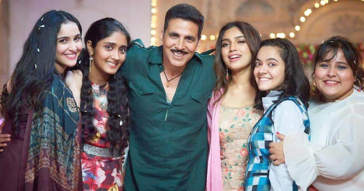 Raksha Bandhan Box Office Day 6 (Early Trends): Witnesses A Big Drop, No Turnaround From Hereon- Read On
