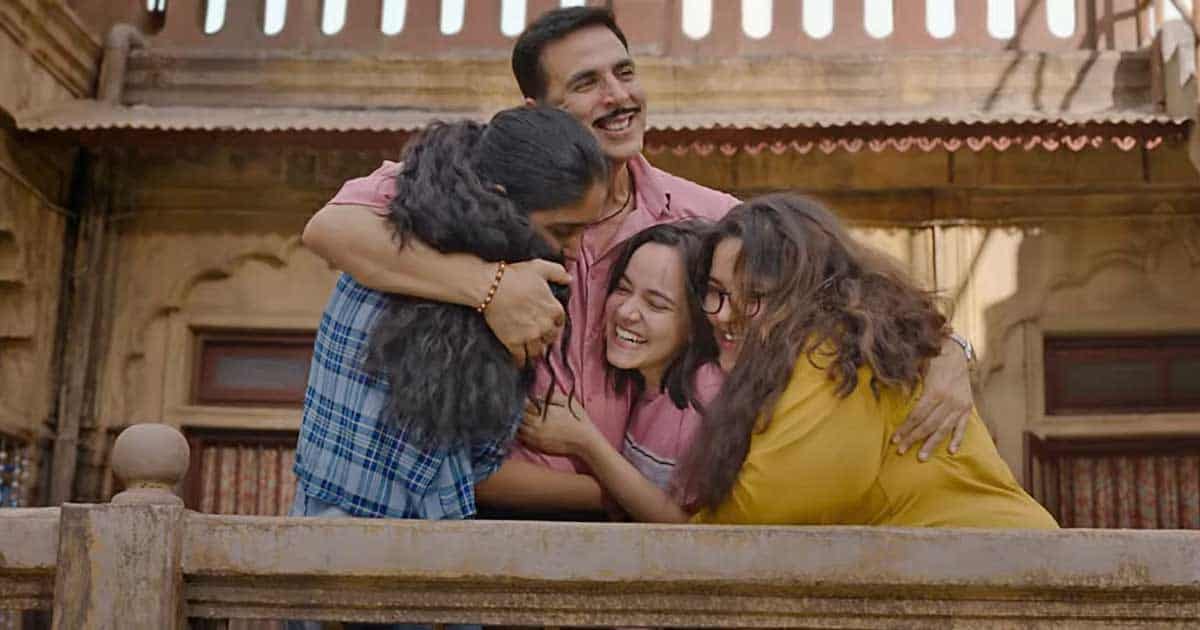 Raksha Bandhan Full Movie Available For Free HD Download On Torrent Sites - Akshay Kumar Starrer Becomes The Latest Victim Of Piracy