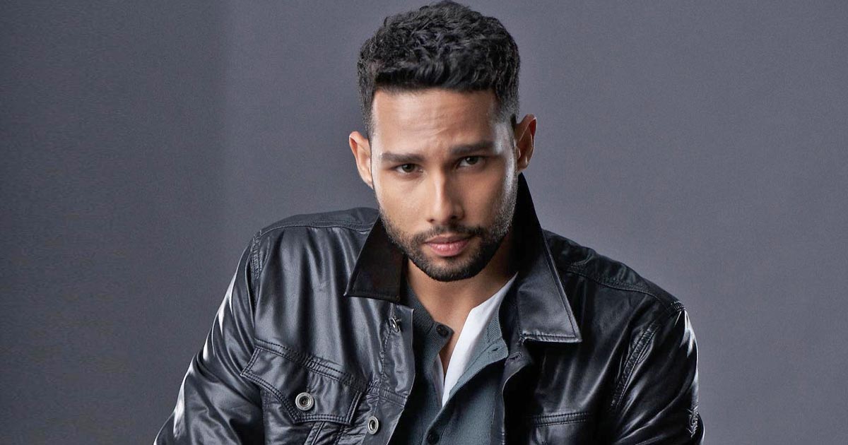  Siddhant Chaturvedi Talks About The Time His Own Reflection Scared Him 