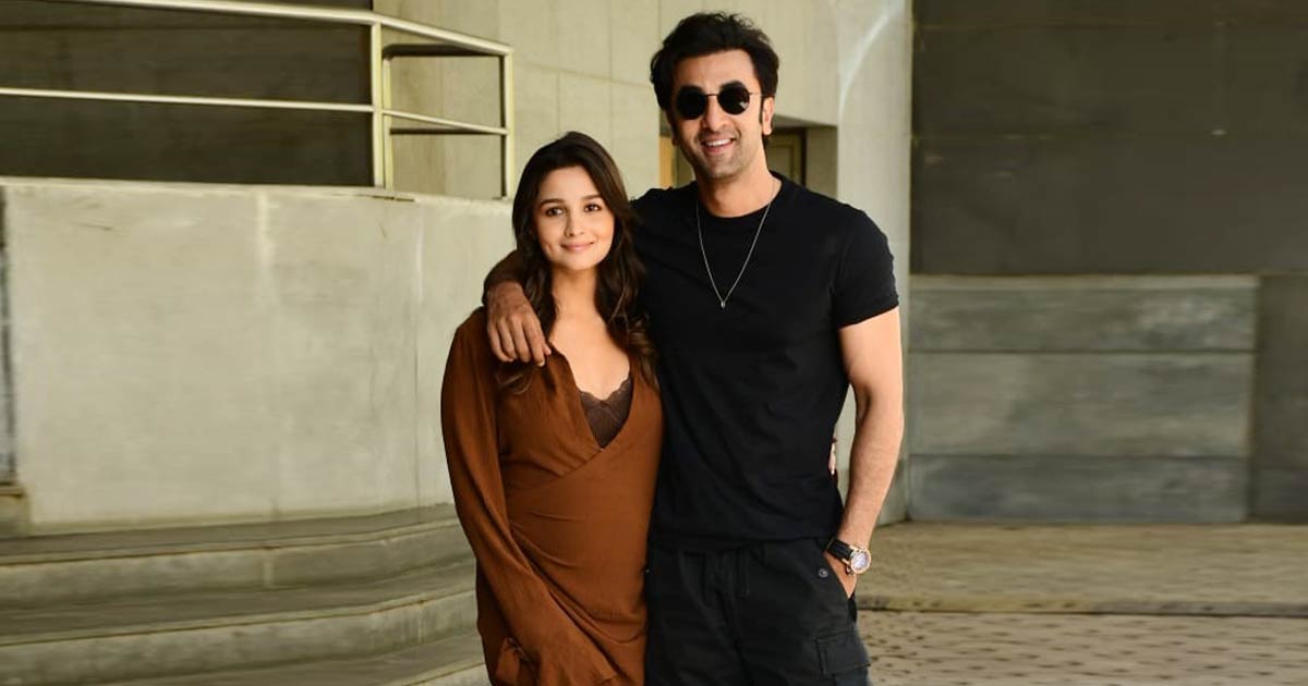 Alia Bhatt Talks About If She Expects Her & Ranbir Kapoor’s Daughter To Become The Kapoor Family’s 5th Generation In Bollywood