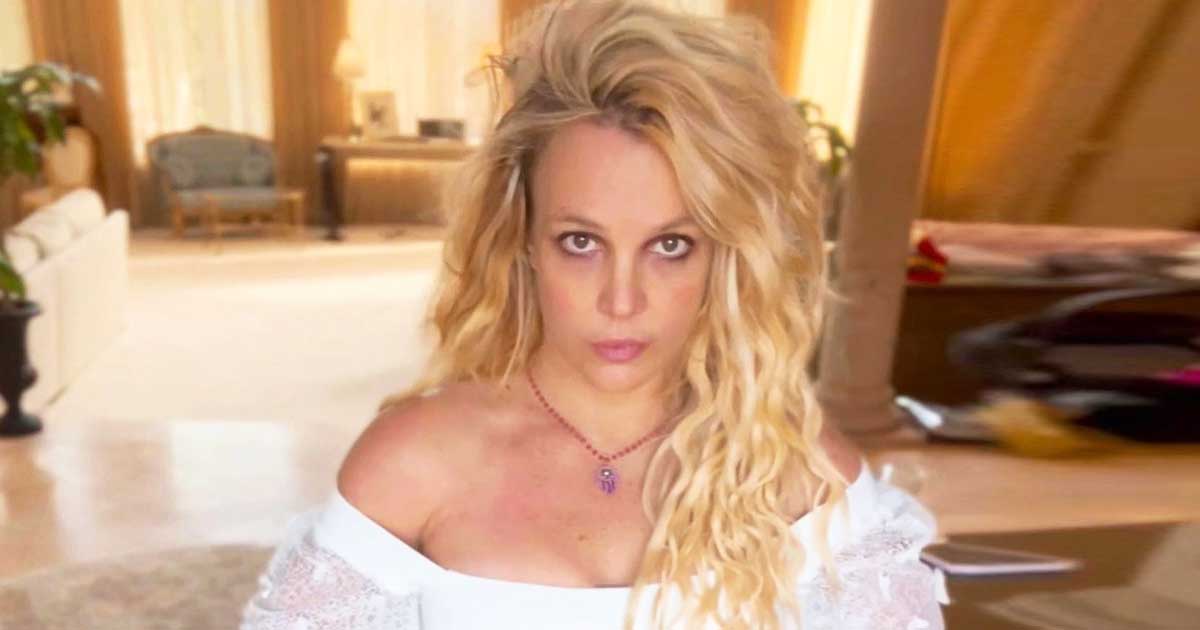 Britney Spears suffers nerve damage on right side of her body
