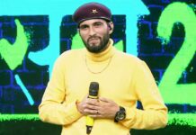 Faridabad rapper Abhishek Baisla aka MC Square lifts 'Hustle 2.0' trophy